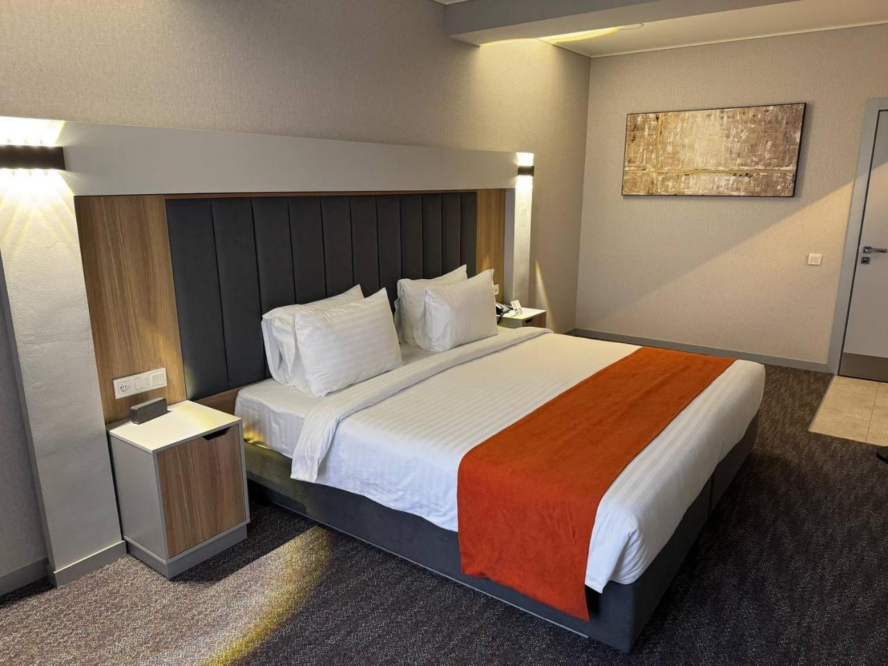 Nuovo Boutique Hotel Tashkent Esterno foto